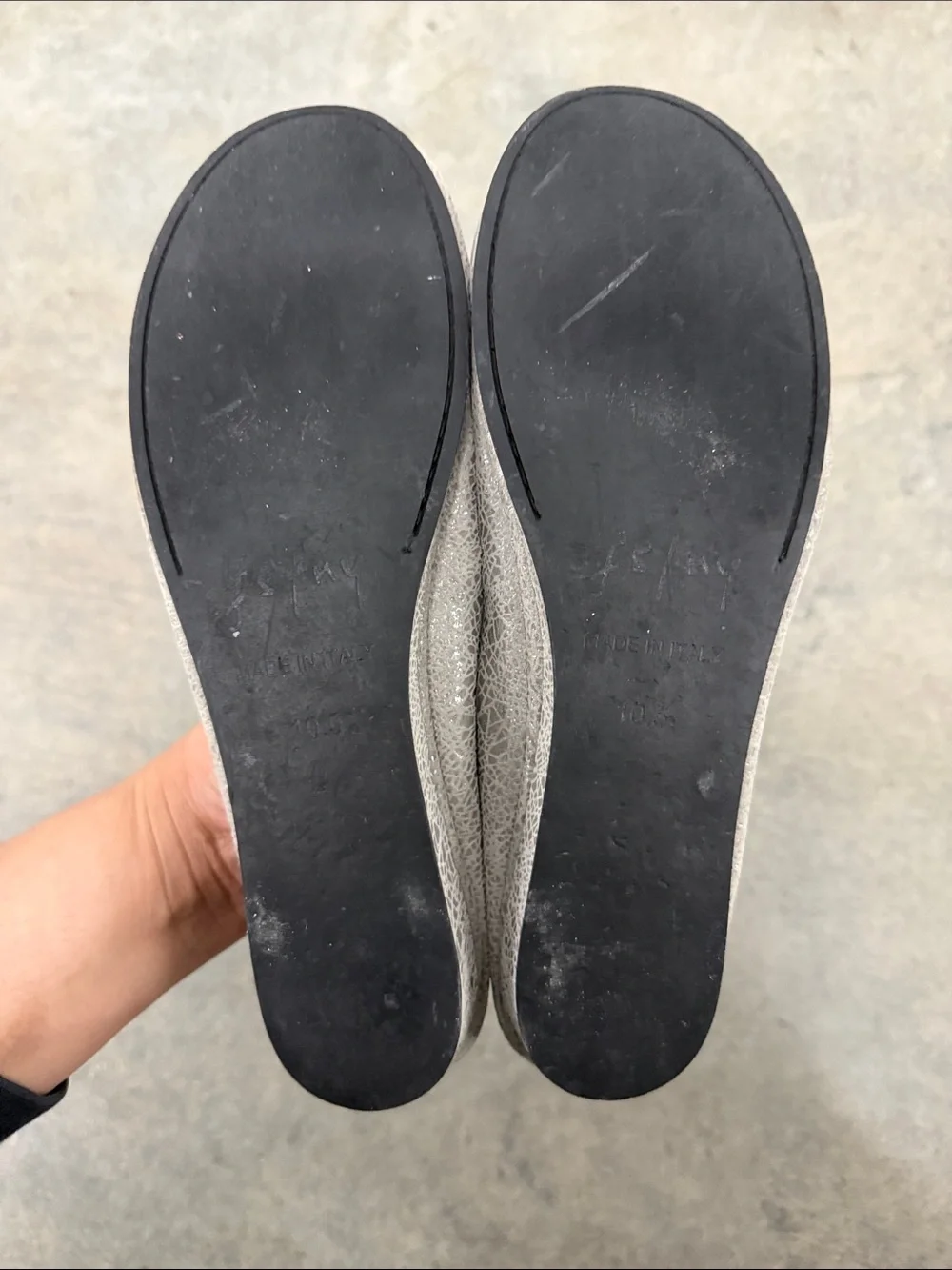 French Sole Silver Crackle Glitter Ballet Flats